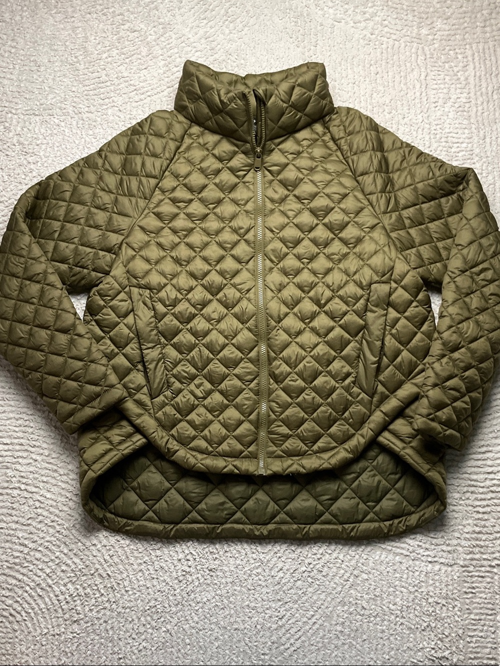 Athleta Olive Whisper Featherless Puffer Jacket Women’s Size Large - Picture 3 of 16